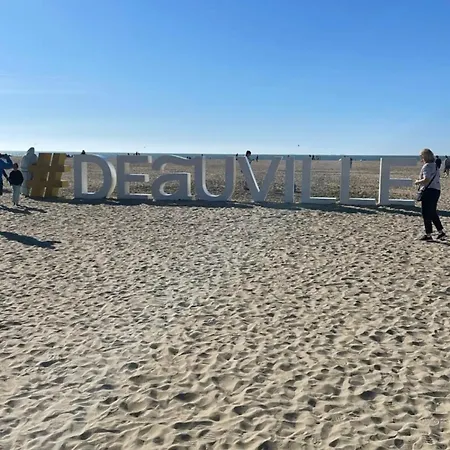 Un Lit Sur L Eau 1 * Deauville